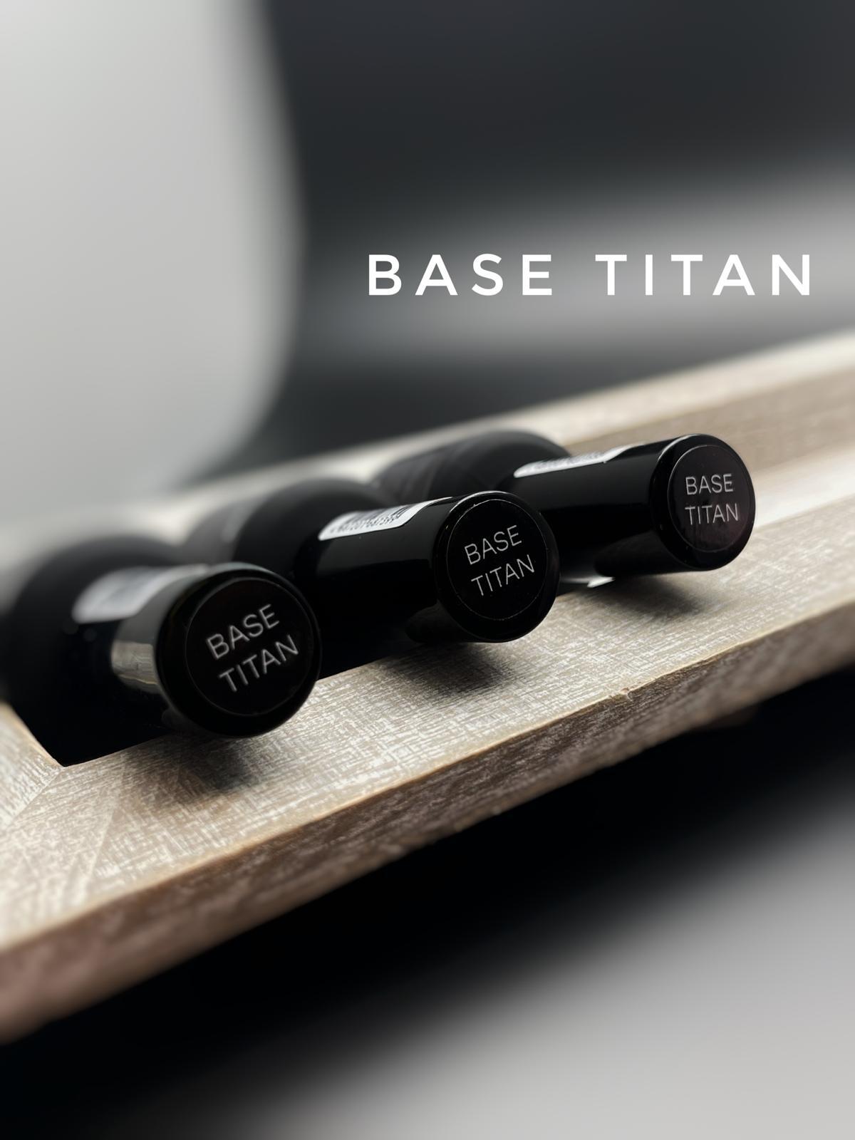Base Titan